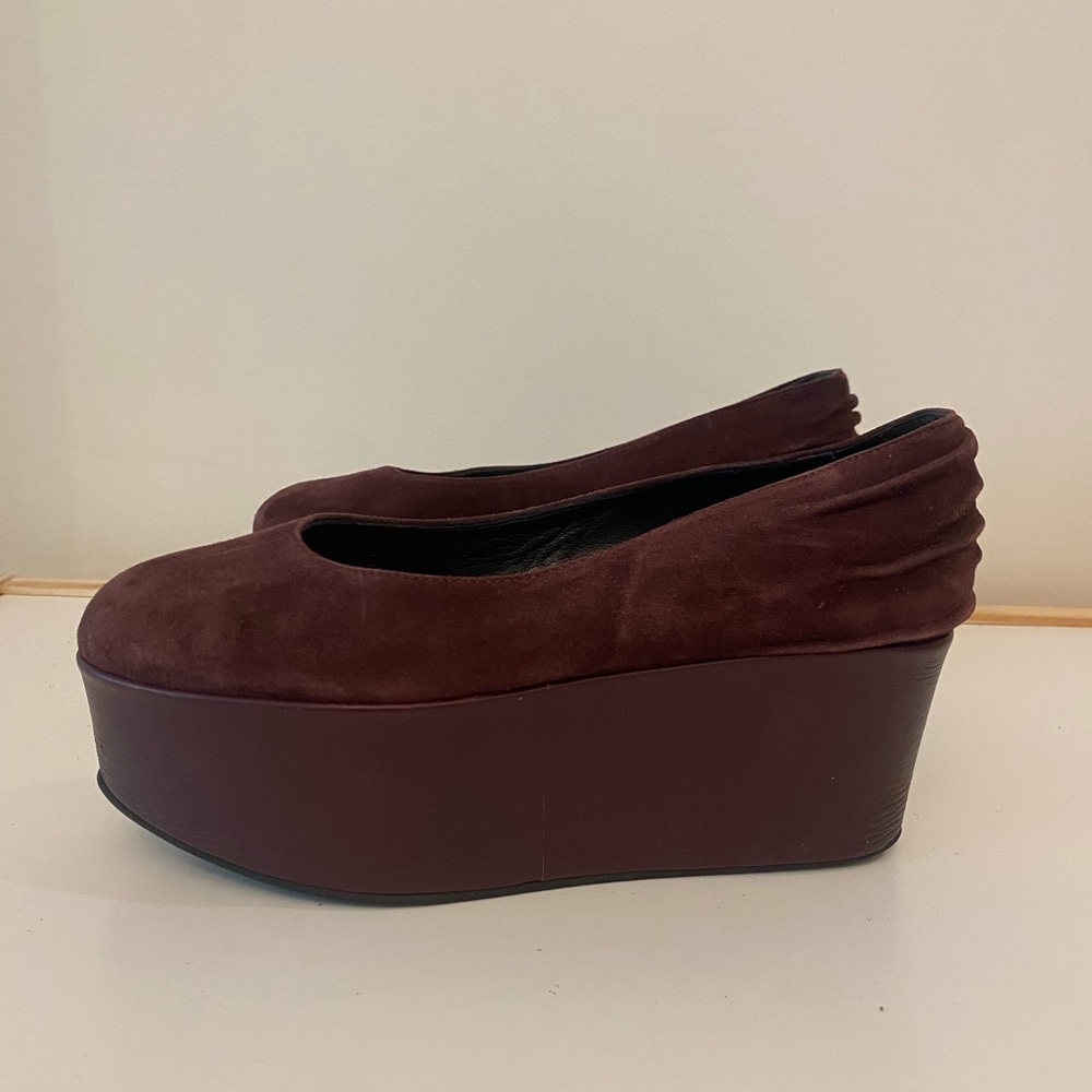 WON HUNDRED SUEDE MULES W/38
